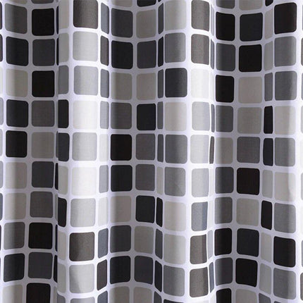 Szaro-czarna zasłona prysznicowa w kwadraty