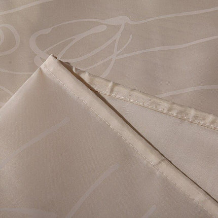 Jasnobeżowa zasłona prysznicowa na przelotkach