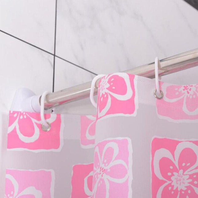 Błyszcząca różowa zasłona prysznicowa w kwiaty