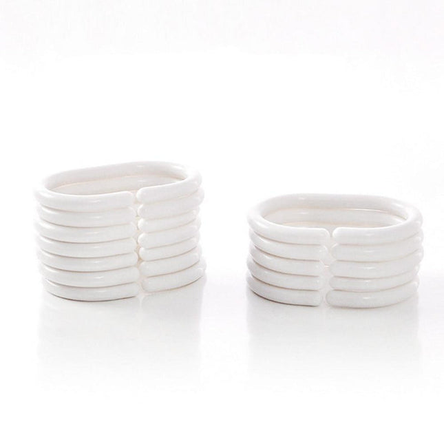 Zasłona z pomarańczowymi kwiatami i motylami