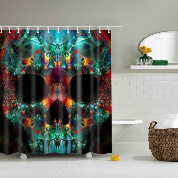 Zasłona prysznicowa z kolorową czaszką