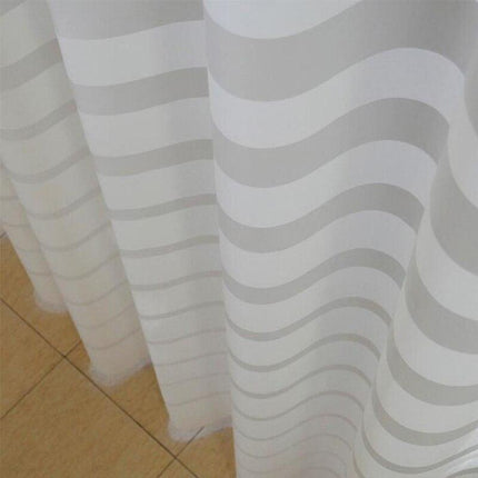Zasłona prysznicowa w poziome pasy